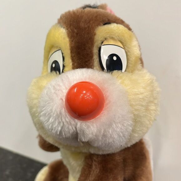 Walt Disney's Chip n Dale Plush/Vintage 1980s Disneyland Walt Disney World - Picture 2 of 8